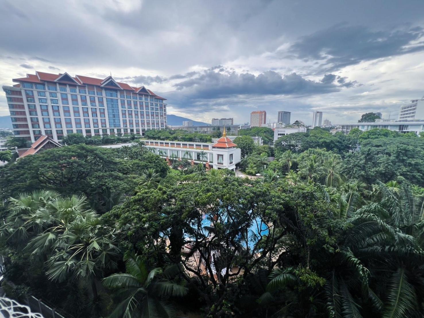 The Astra Luxury Condo In Town Chiang Mai Zewnętrze zdjęcie
