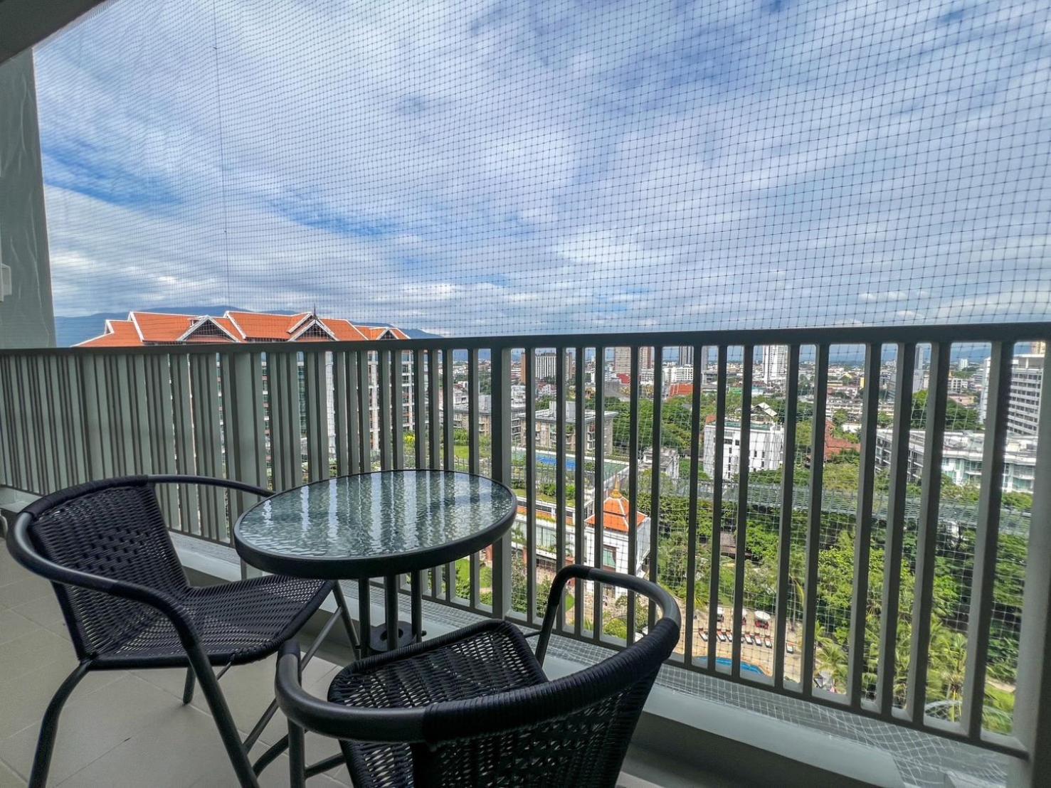 The Astra Luxury Condo In Town Chiang Mai Zewnętrze zdjęcie